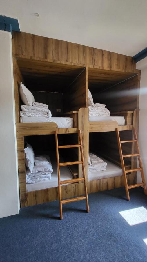 Hostel Dharma Backpackers Pokhara Exterior foto